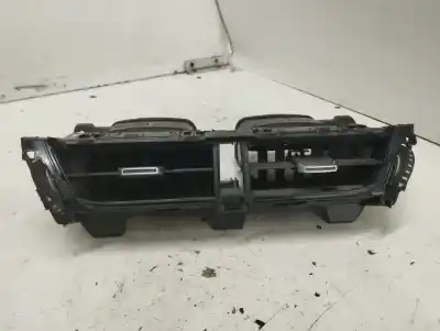 Pièce détachée automobile d'occasion grille d'aération pour toyota corolla (e21) hybrid active références oem iam 5567002830