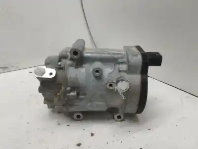 Pièce détachée automobile d'occasion compresseur de climatisation pour toyota corolla (e21) hybrid active références oem iam 0424001200