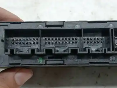 Second-hand car spare part electronic module for audi a2 (8z) 1.4 tdi oem iam references 8z0959433t  