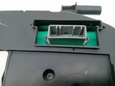 Peça sobressalente para automóvel em segunda mão quadrante por renault clio iii authentique referências oem iam 8200761859m  