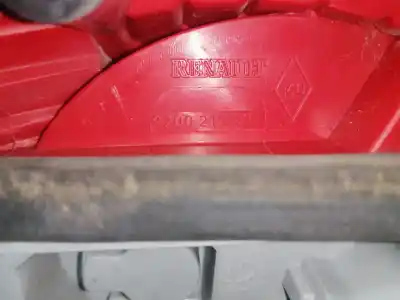 Second-hand car spare part right tailgate light for renault modus 1.4 16v oem iam references 8200212204  