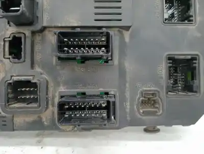 Second-hand car spare part fuse box unit for citroen berlingo 1.9 d multispace oem iam references 9649627780  