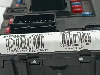 Second-hand car spare part fuse box unit for citroen berlingo 1.9 d multispace oem iam references 964349888000  