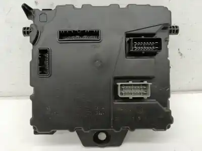 Second-hand car spare part electronic module for renault kangoo dynamique oem iam references 8201077405