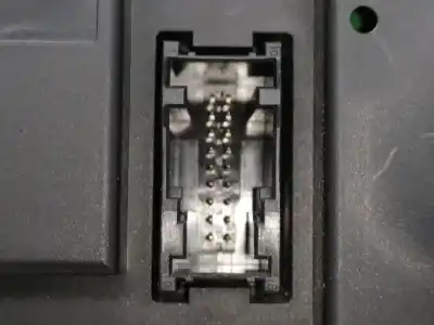 Peça sobressalente para automóvel em segunda mão quadrante por bmw serie 1 berlina (e81/e87) 116i referências oem iam 916681302  102493285