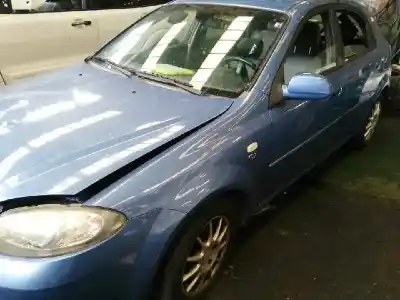 Peça sobressalente para automóvel em segunda mão GUARDA-LAMAS DIANTEIRO ESQUERDO por CHEVROLET LACETTI  Referências OEM IAM   