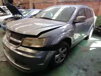 Peça sobressalente para automóvel em segunda mão porta da frente esquerda por dodge journey 2.0 16v crd cat referências oem iam 