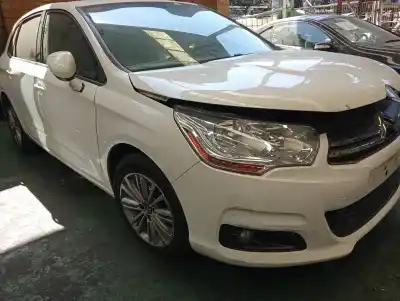 Peça sobressalente para automóvel em segunda mão guarda-lamas dianteiro direito por citroen c4 lim. 1.4 16v 95 cv / 70 kw referências oem iam 