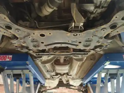 Peça sobressalente para automóvel em segunda mão charrió / suporte de eixo dianteiro por ford kuga (cbv) titanium referências oem iam 