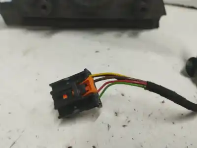 Peça sobressalente para automóvel em segunda mão espelho retrovisor esquerdo por citroen berlingo start m referências oem iam 26242307a  