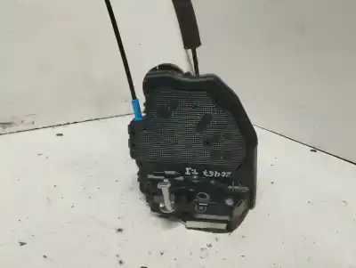 Pièce détachée automobile d'occasion serrure de porte arrière gauche pour toyota corolla (e21) hybrid active références oem iam 6906002580