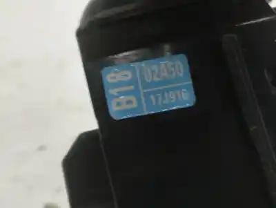 Pezzo di ricambio per auto di seconda mano comando pulito per toyota corolla (e21) hybrid active riferimenti oem iam 02a5017j916  