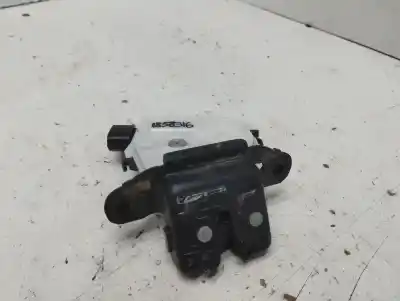 Pièce détachée automobile d'occasion coffre / serrure de porte pour toyota corolla (e21) hybrid active références oem iam 6935002100