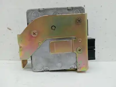 Pièce détachée automobile d'occasion Module électronique pour RENAULT CLIO II FASE II (B/CB0) Confort Dynamique Références OEM IAM 8200061924  