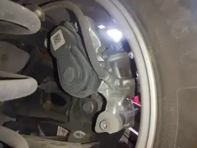 Pezzo di ricambio per auto di seconda mano pinza freno posteriore destra per toyota corolla (e21) hybrid active riferimenti oem iam 46310f4011