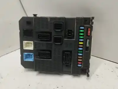 Peça sobressalente para automóvel em segunda mão caixa de fusíveis e relés por peugeot 207 xs referências oem iam 9659285380