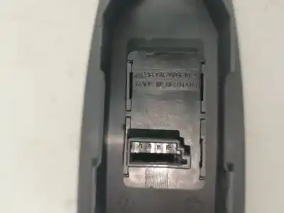 Second-hand car spare part right front power window switch for bmw x3 (e83) 3.0i oem iam references 6922244  