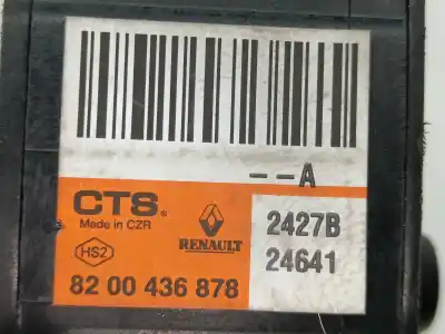 Second-hand car spare part accelerator pedal for renault kangoo profesional oem iam references 8200436878  