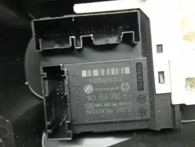 Автозапчасти б/у регулятор стекла переднего правого за seat leon (1p1) reference ссылки oem iam 1p0837402a 1k0959792h 1t0959702c Автозапчасти б/у регулятор стекла переднего правого за seat leon (1p1) reference ссылки oem iam 1p0837402a 1k0959792h 1t0959702c