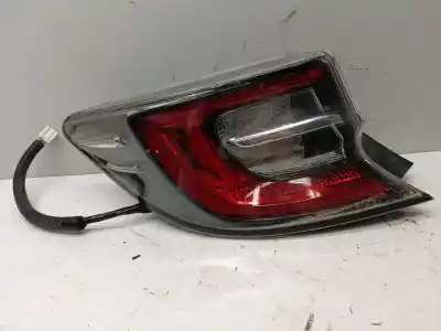 Pièce détachée automobile d'occasion feu arrière gauche pour toyota corolla (e21) hybrid active références oem iam 8156102c40