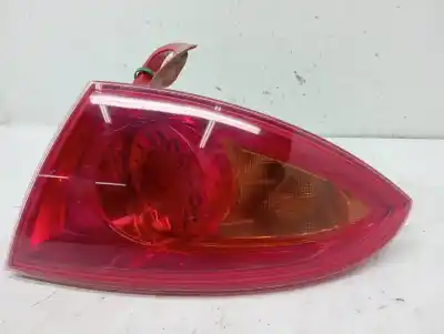 Автозапчастина б/у правий ліхтар для seat leon (1p1) reference посилання на oem iam 98205600  