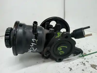 Pièce détachée automobile d'occasion POMPE DE DIRECTION pour TOYOTA CELICA (T20) 1.8 ST Références OEM IAM   