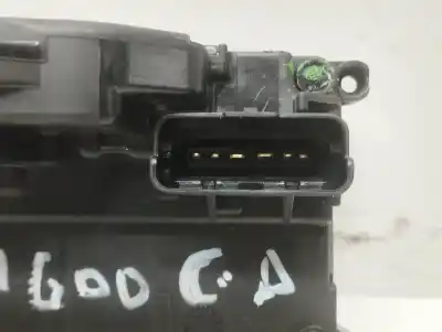 Second-hand car spare part right side door lock for renault kangoo expression oem iam references   