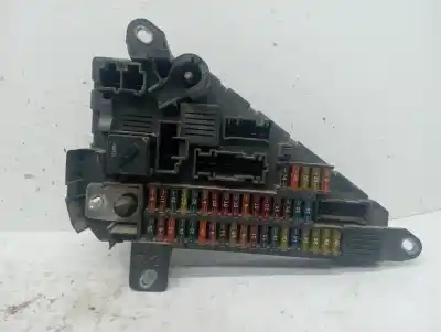 Second-hand car spare part fuse box unit for bmw serie 5 berlina (e60) 530d oem iam references 690661901