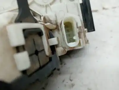 Pezzo di ricambio per auto di seconda mano serratura porta anteriore destra per jeep compass ii limited 4x4 riferimenti oem iam p04589916af  