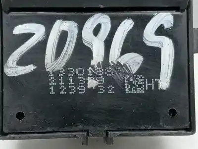 Peça sobressalente para automóvel em segunda mão botão / interruptor elevador vidro dianteiro direito por opel meriva enjoy referências oem iam 1330188  