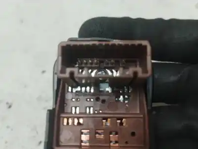 Second-hand car spare part rearview side mirror switch for citroen c1 feel oem iam references 76j357b  