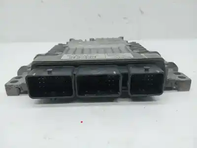 Pezzo di ricambio per auto di seconda mano centralina motore per renault scenic ii authentique riferimenti oem iam 8200804775  