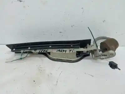 Автозапчастина б/у завнішня ручка задня ліва для seat leon (1p1) reference посилання на oem iam 1p0839205  502704 Автозапчастина б/у завнішня ручка задня ліва для seat leon (1p1) reference посилання на oem iam 1p0839205  502704