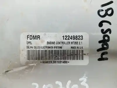 Peça sobressalente para automóvel em segunda mão centralina de motor uce por opel meriva cosmo referências oem iam 12249823  