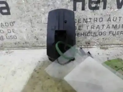 Peça sobressalente para automóvel em segunda mão botão / interruptor elevador vidro dianteiro esquerdo por opel corsa d 1.3 16v cdti referências oem iam 13258521aa  