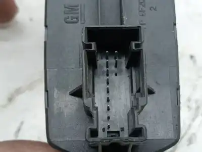 Second-hand car spare part left front power window switch for opel corsa d cmon oem iam references 13258521aa  