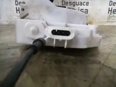 Peça sobressalente para automóvel em segunda mão fechadura da porta dianteira direita por citroen c2 (jm_) 1.4 referências oem iam 52187780  