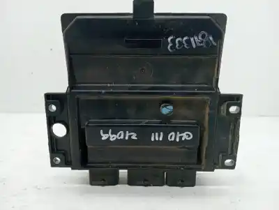 Peça sobressalente para automóvel em segunda mão centralina de motor uce por renault clio iii business referências oem iam 8200911560  