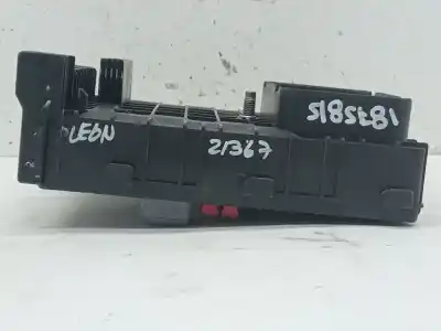 Автозапчасти б/у блок реле/предохранителей за seat leon (1p1) reference ссылки oem iam 1k0937629a  017033908