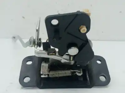 Pièce détachée automobile d'occasion coffre / serrure de porte pour ssangyong kyron 200 xdi limited références oem iam   