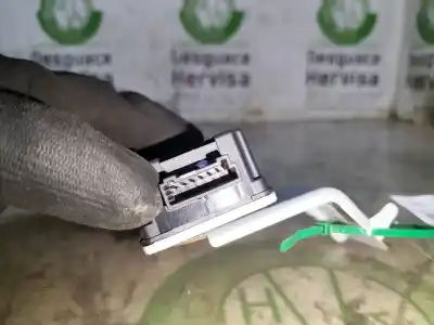 Pezzo di ricambio per auto di seconda mano modulo elettronico per kia cee´d 1.6 crdi cat riferimenti oem iam 95800a2100 a2c3097950002 a2c309800001