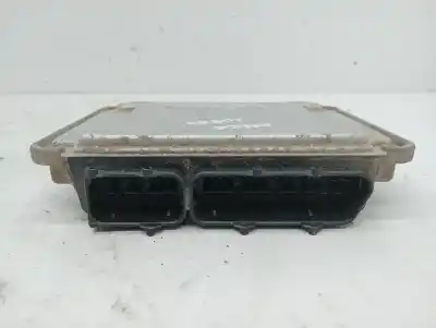 Peça sobressalente para automóvel em segunda mão centralina de motor uce por fiat panda (169) 1.2 8v dynamic referências oem iam 51782647  