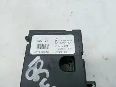 Peça sobressalente para automóvel em segunda mão sensor por audi a3 (8p) 2.0 tdi ambiente referências oem iam 1k0959654  