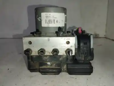 Pezzo di ricambio per auto di seconda mano abs per kia cee´d 1.6 crdi cat riferimenti oem iam 6158945200 58920a2230 em216j193083