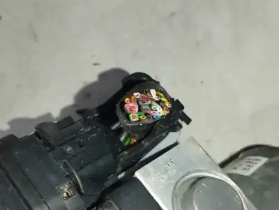 Pezzo di ricambio per auto di seconda mano abs per kia cee´d 1.6 crdi cat riferimenti oem iam 6158945200 58920a2230 em216j193083