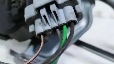 Peça sobressalente para automóvel em segunda mão motor do limpa para brisas por renault clio ii fase ii (b/cb0) 1.2 16v referências oem iam 53562802  