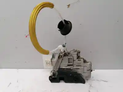 Автозапчастина б/у замок заднього правого дверя для audi a4 avant (8e) 3.0 v6 24v tdi посилання на oem iam 8e0839016aa  