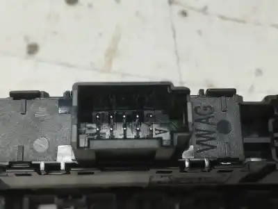 Peça sobressalente para automóvel em segunda mão comandos de alavanca por skoda spaceback (5h) active referências oem iam 5ja927132af  