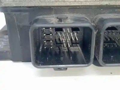 Автозапчастина б/у ебу контролер двигуна для renault scénic ii (jm0/1_) 1.5 dci (jm1f) посилання на oem iam 8200399038  8200513163