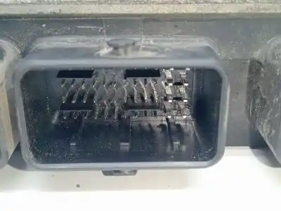 Автозапчастина б/у ебу контролер двигуна для renault scénic ii (jm0/1_) 1.5 dci (jm1f) посилання на oem iam 8200399038  8200513163